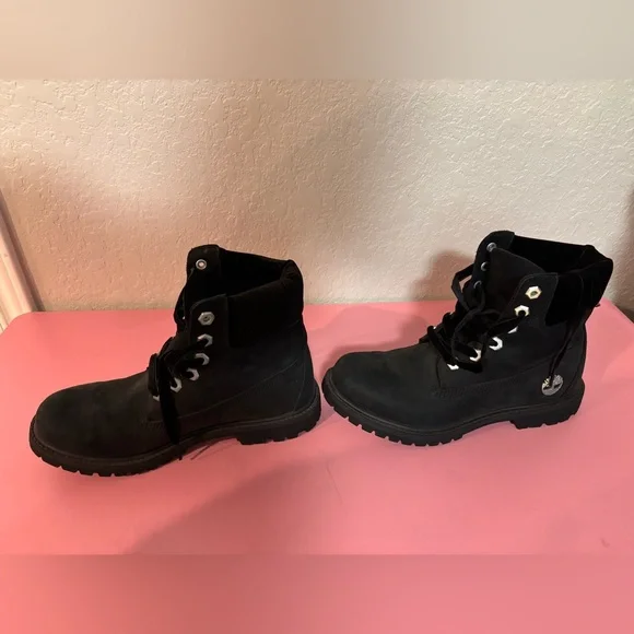 Timberland Black Nubuck Ankle Boots - Picture 5 of 8